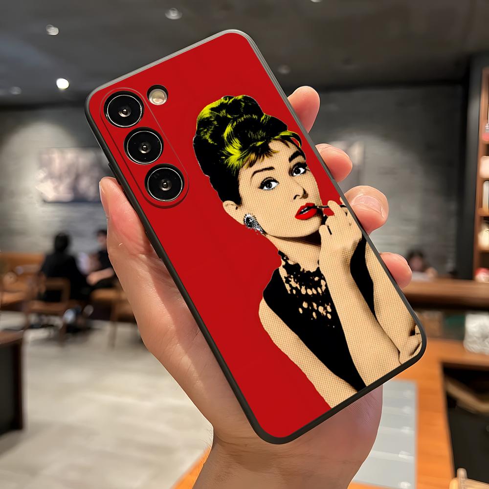 Чехол для телефона Audrey Hepburn Breakfast At для Samsung A56 A36 A26 A16 A15 A25 A35 A55 A14 A34 A24 A54 Черный Мягкий