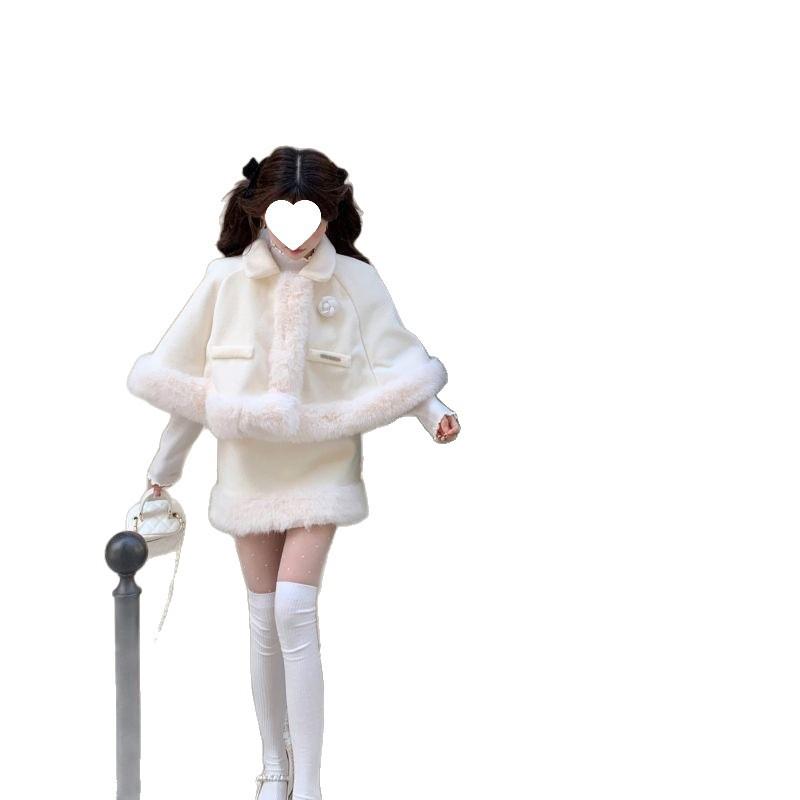Women's Winter Cape & Skirt Set - White & Rose Patchwork