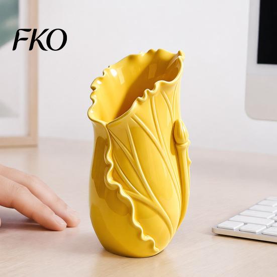 Stylish Lotus Leaf Pen Holder Holder, Decorative Pencil Modern Organizer Desk for Office Supplies Makeup Brushes Environmentally Friendly Storage