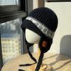 Новая шерстяная вязаная шапка в стиле Fair Isle для женщин, корейский стиль, осень-зима, маленькая, подчеркивающая лицо, теплая, на шнуровке, с защитой ушей, шерстяная шапка