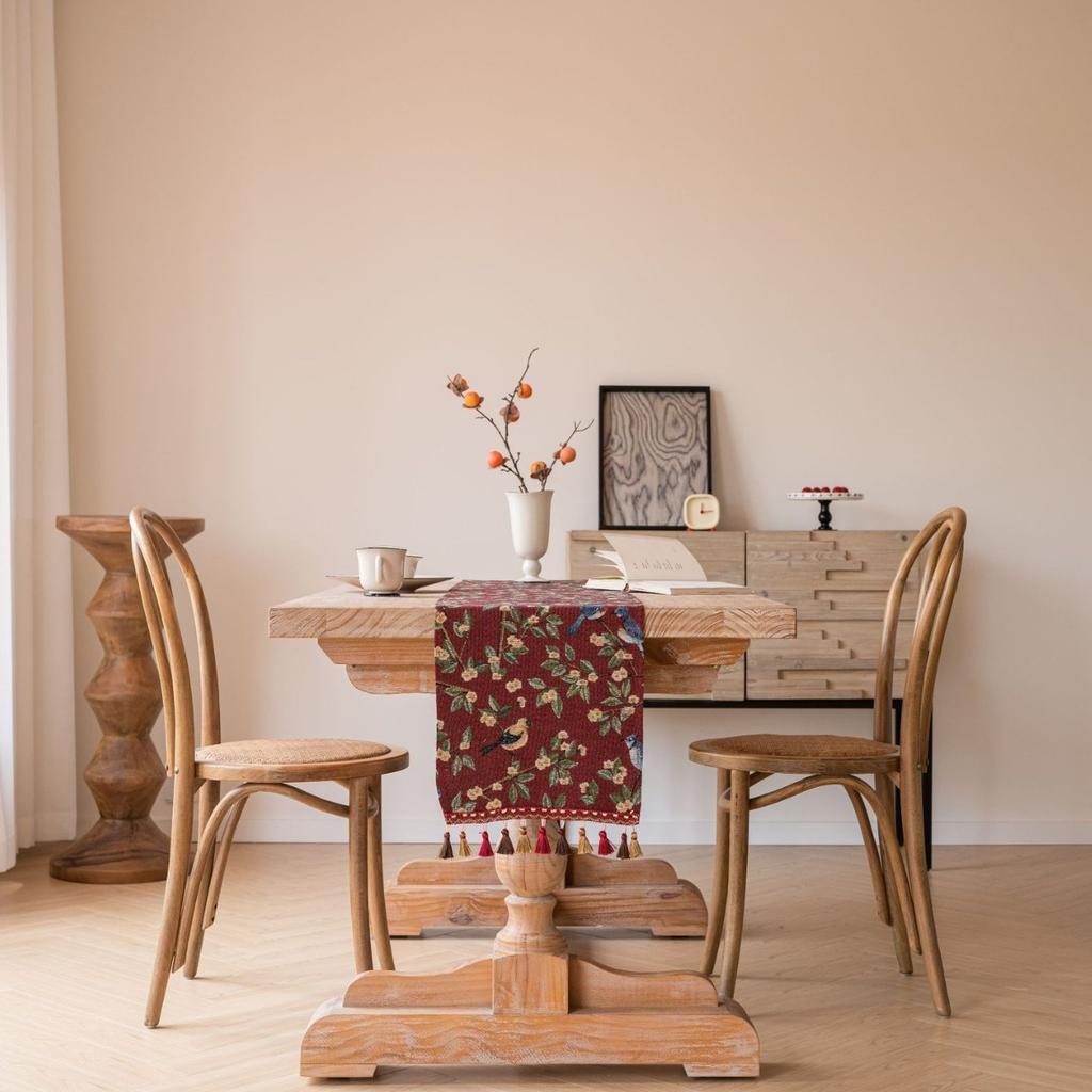 Кисточки Ретро дорожка для стола, жаккардовый узор с изображением красной иволги, украшение стола, цветочное украшение для рождественской кухни, обеденного стола, домашнего праздника