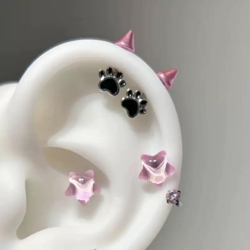 Cute Cat Paw Devil Stud Piercing Earring For Women Men Gothic Ear Bone Nail Earring Y2K Jewelry Accessories