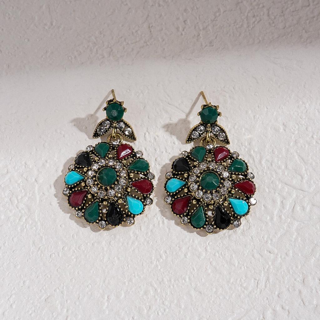 2 Pieces Set Rhinestone Inlaid Flower Water Drop Stud Earrings Necklace Vintage Light Luxury High Grade Jewelry Gift Party