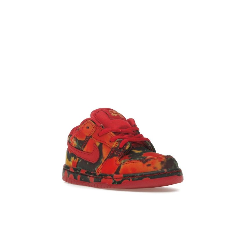 Волшебник страны Оз x Nike Dunk Low SB TD Поле маков Детские кроссовки Красный Varsity-Red Университетский золотой FZ1237-600