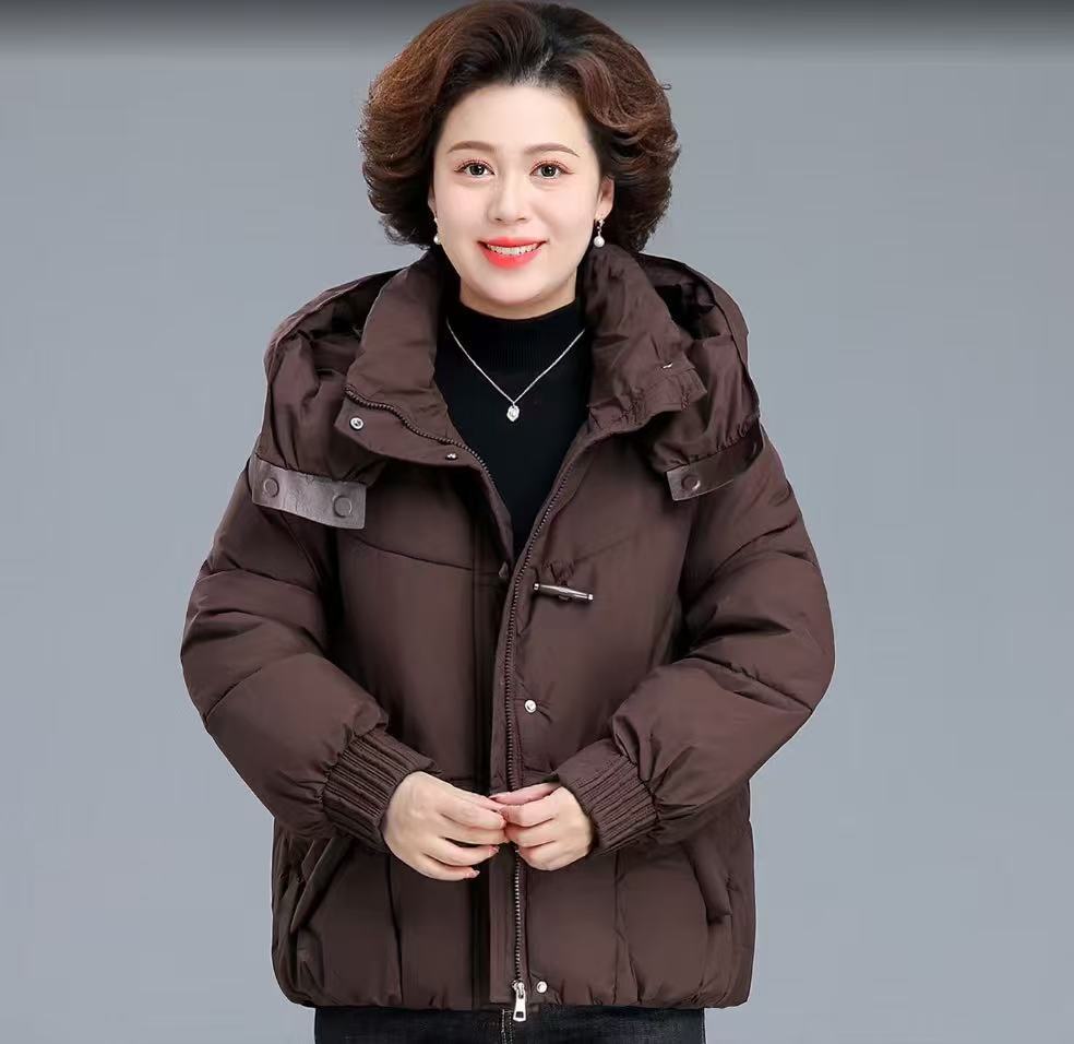 Winter short down cotton-padded clothes, small loose and thin casual warm cotton-padded clothes, thickened cotton-padded jackets, and trendy jackets.