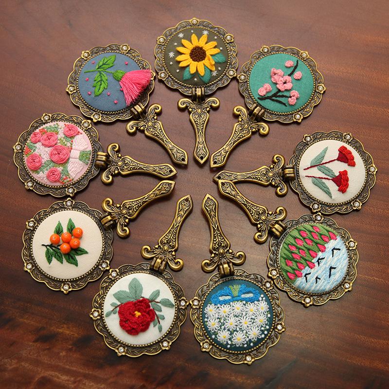 DIY Retro Embroidery Folding Makeup Mirror Kit: Beginner-Friendly Cute Ancient Style