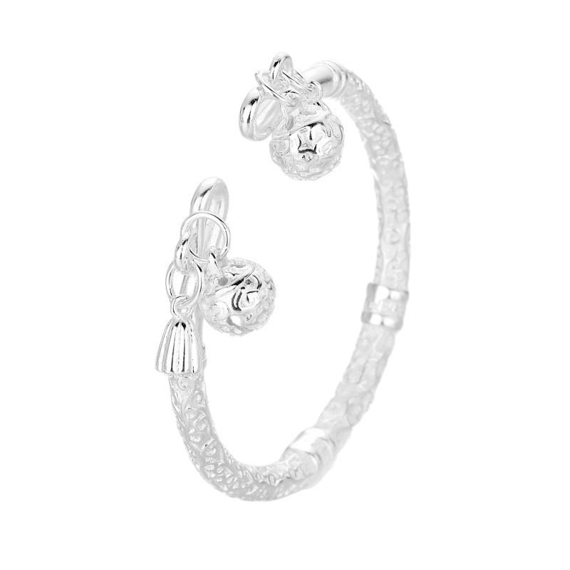 New cloud-patterned palace bell bracelet, new Chinese-style open design, niche design, high-end versatile light luxury accessory gift