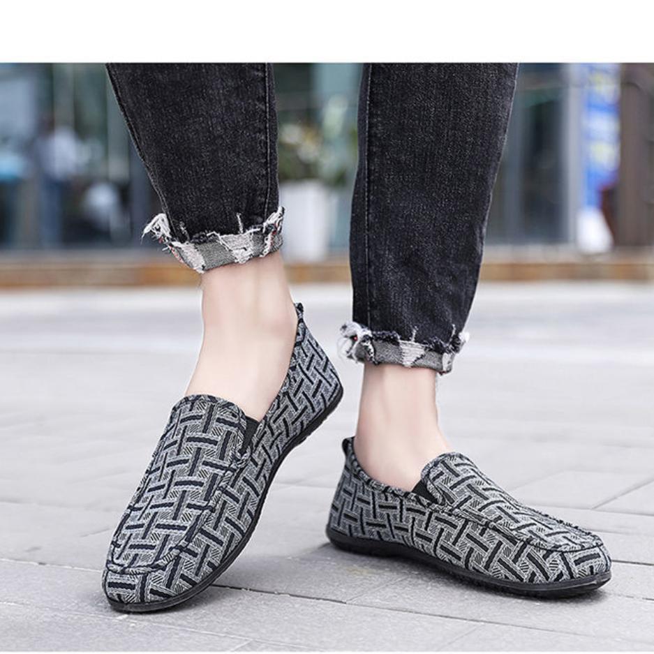 Breathable Men's Old Beijing Cloth Flat Shoes Slip-on Canvas Shoes Non-slip Casual Sport Sneakers Lazy Shoes Work