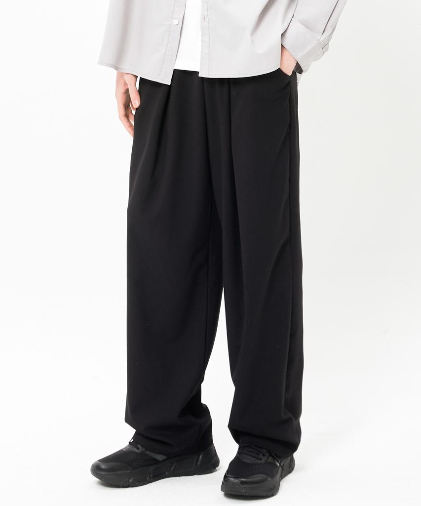 PEPPERSEASONING Single-Pleat Wide Elastic Slacks Black