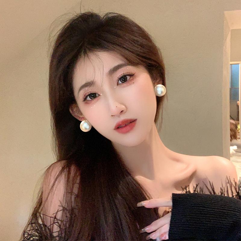 1 пара винтажных акриловых сережек-гвоздиков с неровным зерном и имитацией жемчуга для женщин и девочек, простые украшения для вечеринок и торжеств