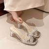 Темпераментные трендовые с кристальными толстыми каблуками крутые шлепанцы женская летняя обувь 2025 новые модные с квадратным носком с открытым носком красивые высокие каблуки