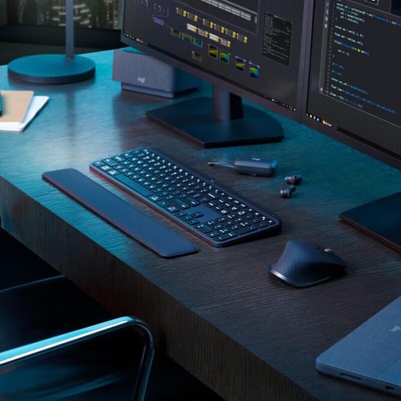 Беспроводная клавиатура Logitech MX Keys S с умной подсветкой