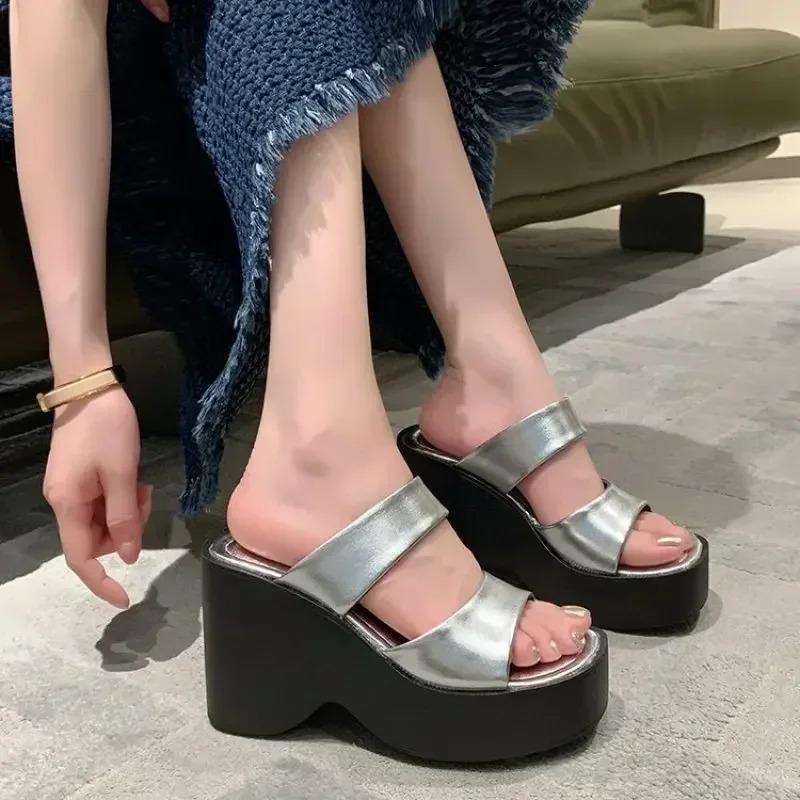 Women Slippers Thick Bottom Summer New Fashion Peep Toe Wedges Shoes for Women Casual Female Beach Slippers Zapatos