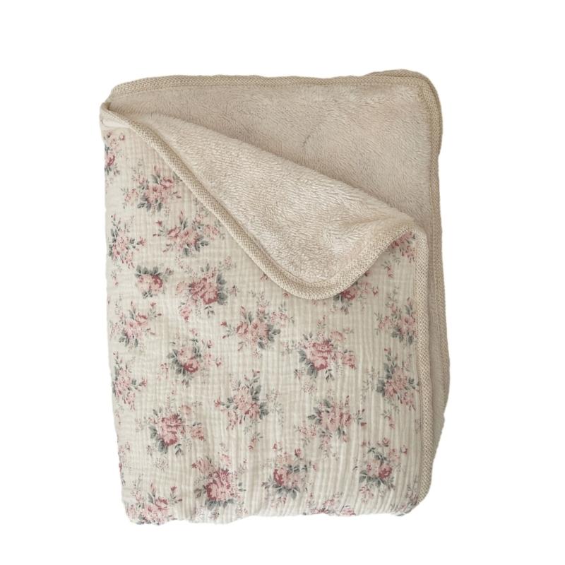 Двусторонний принт Хлопковое одеяло с крючком и фестончатым краем Универсальное двухслойное одеяло Теплое для младенцев и взрослых