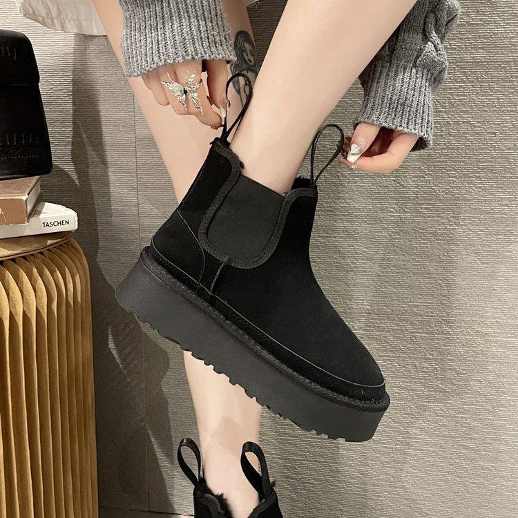 Men's and Women's Same Autumn and Winter Women's Casual and Comfortable Solid Color Platform Snow Boots Chimney Fashion Chelsea Short Boots