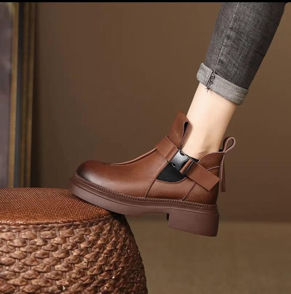 Мода 2024 Осень/Зима Новый Стиль Женские Короткие Сапоги Флисовая Подкладка Теплая Мягкая Кожа Универсальные Модные Женские Туфли Пряжка