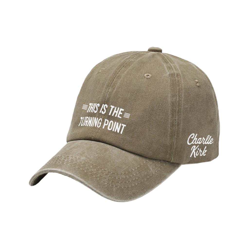 Модная бейсболка от солнца с козырьком