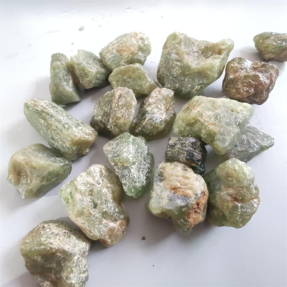 Натуральный зеленый кристалл апатита, грубый камень, необработанный драгоценный камень, минеральный образец, украшение для аквариума, дома, комнаты, фэншуй