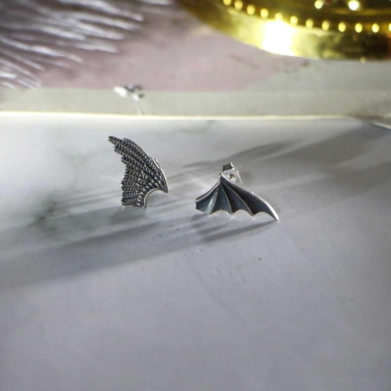 Европейские и американские серьги-гвоздики с крыльями ангела и демона Ретро с потертостями для креативных серег-крыльев Ювелирный подарок для Жен