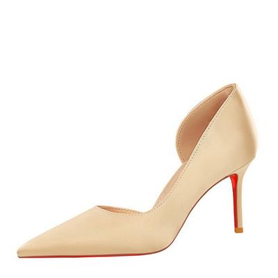 Банкетные туфли на каблуке 7,5 см для женщин, туфли-лодочки на шпильке с вырезом сбоку, с острым носком, атласные туфли для платья с одинарным ремешком на щиколотке DS-9267-A