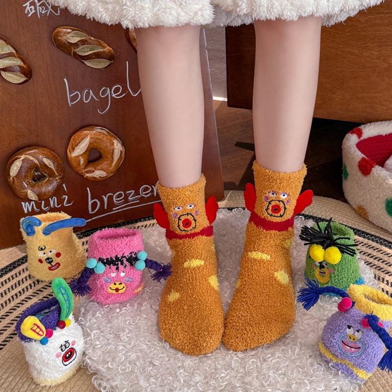 Funny socks women's autumn and winter warm thickened fleece medium tube socks home floor socks cute cartoon coral fleece socks