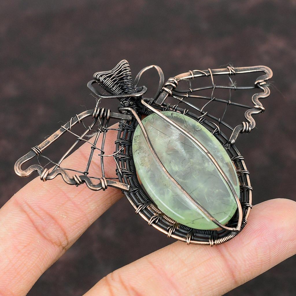 Подвеска из мохового пренита, обернутая медной проволокой, подвеска из драгоценного камня, украшения ручной работы из мохового пренита, подарок на Хэллоуин, медные украшения, подвеска-бабочка