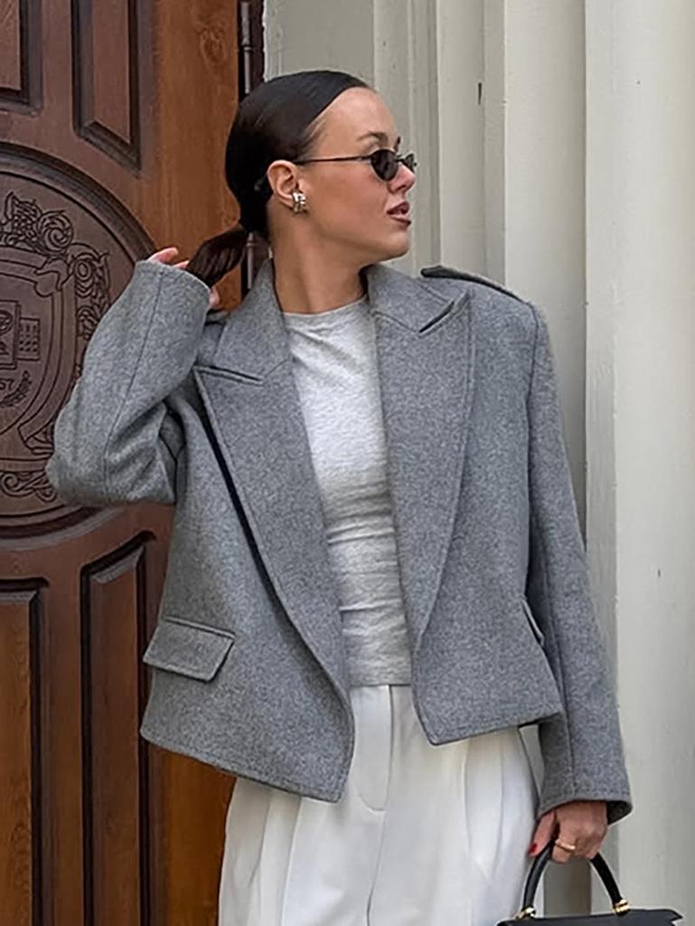 Европейский и американский осенне-зимний шерстяной костюм: Женское пальто кэжуал с широким лацканом класса люкс