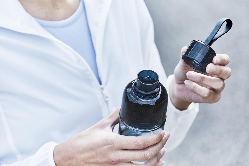 Kinto Workout Bottle 480ml Red Sports Training Lightweight Water Bottle Dishwasher Safe 20313