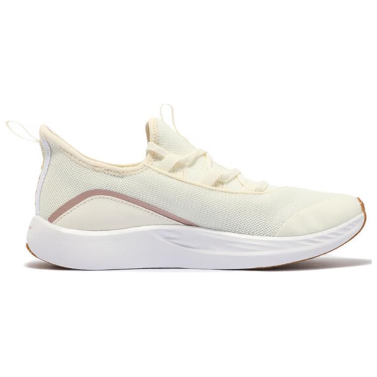 Puma Женские кроссовки Better Foam Legacy Черно-золотые 377874-02
