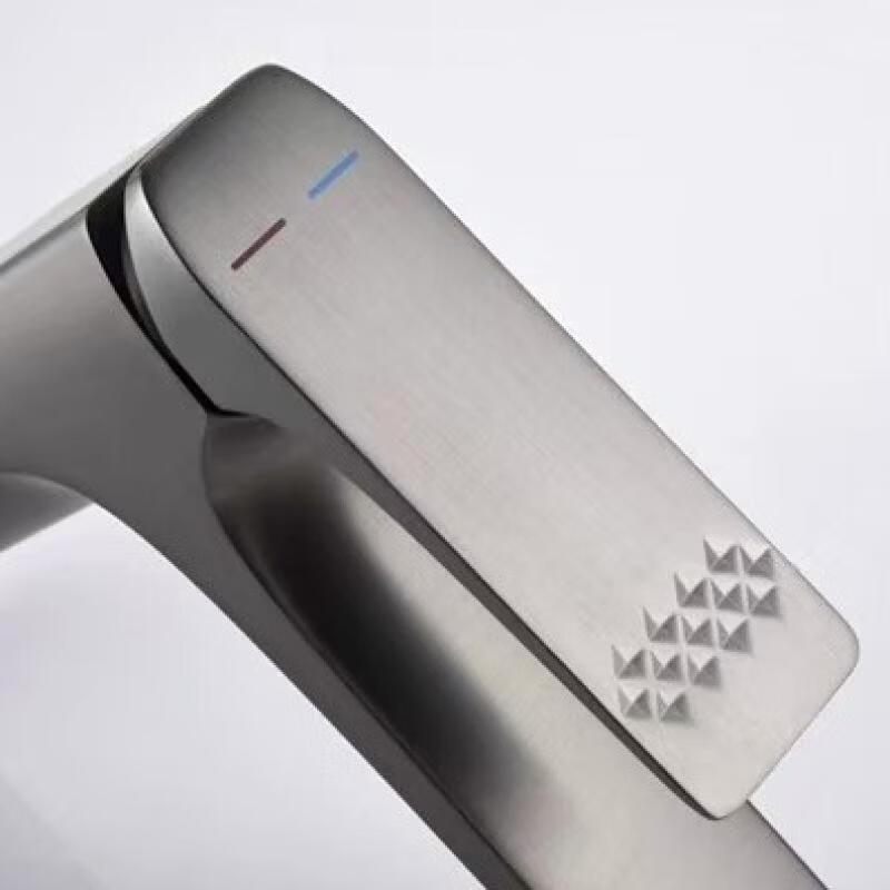 Смеситель для раковины TLXT, цвет Gunmetal Grey, для горячей и холодной воды