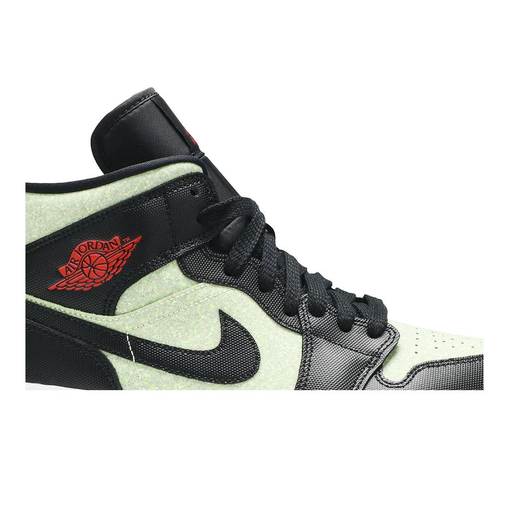 Женские Air Jordan 1 Mid SE 'Черный Неоновый' (женские размеры) Черный / Чили Красный / Едва Ли Вольт Винтажные Баскетбольные Кроссовки CV5276 003