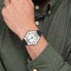 Casio Серия для молодежи Круглый циферблат Три стрелки Кварцевый механизм Ремешок из смолы Часы Мужские часы Черный MWA-100H-1A