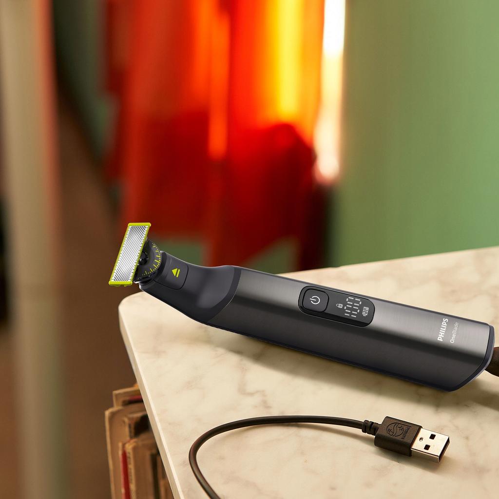 Philips Oneblade Pro Qp6552/15 Trimmer 1 Pc