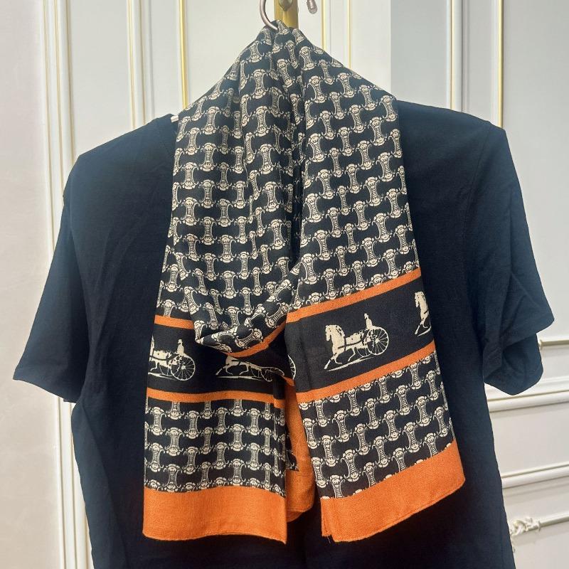 New Fashion Letter Polka Dot Printed Cotton and Linen Scarf Classic Autumn and Winter Warm Scarf Sunscreen Shawl