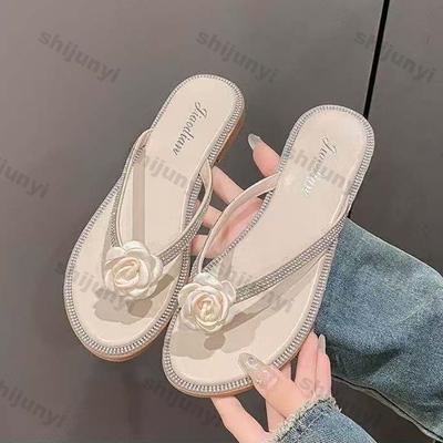 Женская обувь – Сандалии