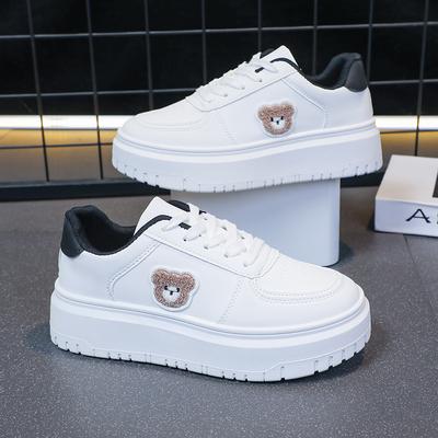 Женская обувь – Кроссовки