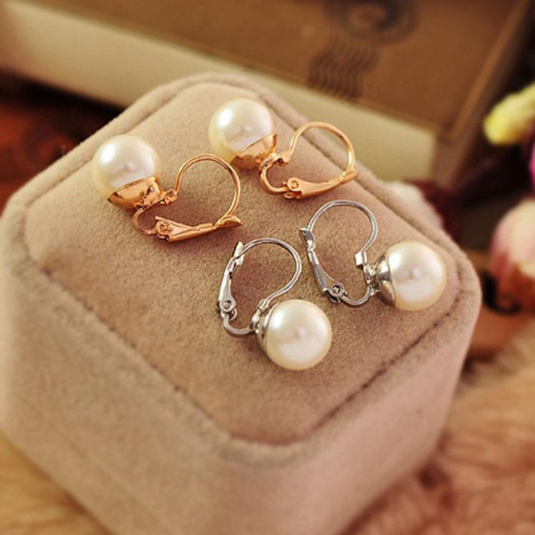 Earrings Cute Korea Women Fashion Ear Studs Elegant Wedding Party Pearl Jewelry Temperament Light Luxury Niche High Design Stud Earrings