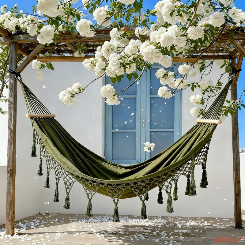 OLOEY Outdoor Canvas Tassel Hammock