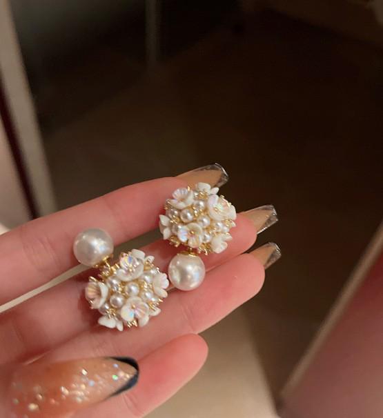 Pearl Tassel Earrings with Silver Needle & Floral Design – Medieval Vintage Style for Women