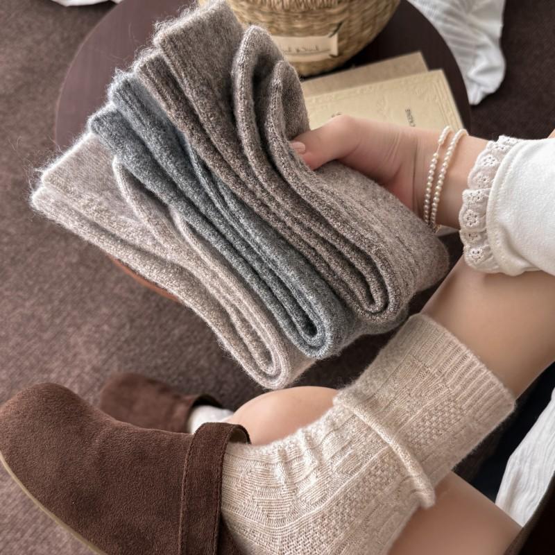 Seasonal Thick Needle Socks, Piles Of Socks, Thick Warm Socks, Boneless Solid Color Thick Socks, Sleeping Socks