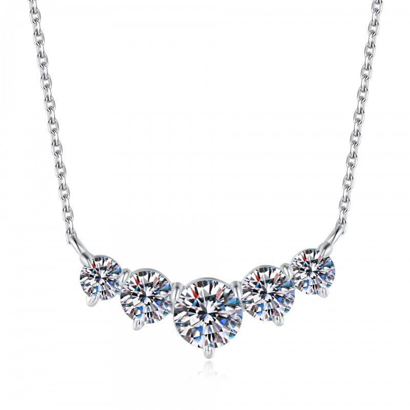 D Color Moissanite Necklace Women Smiling Face Pendant Clavicle Chain Fashion Jewelry