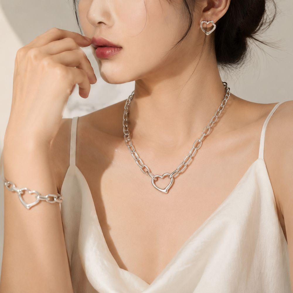 Polished Metal Heart Necklace Stainless Steel Chain Bangle Heart Bracelet Anniversary Gift