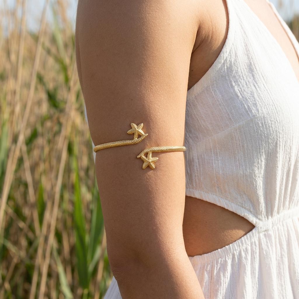 Textured Gold Color Starfish Upper Arm Cuff Bracelet for Women Vintage Punk Conch Crab Open Bracelet Summer Aesthetics Jewelry