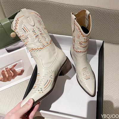 Новые фирменные вышитые ковбойские сапоги в стиле вестерн для женщин, квадратные каблуки с острым носком, высококачественные сапоги до колена, женская обувь