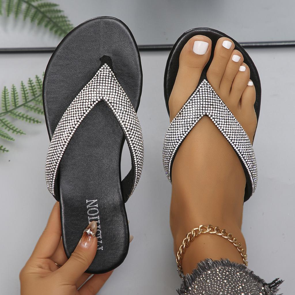 Модные новые летние женские тапочки с круглым носком на плоской подошве для женщин, пляжные противоскользящие шлепанцы, туфли на платформе с мелкой подошвой