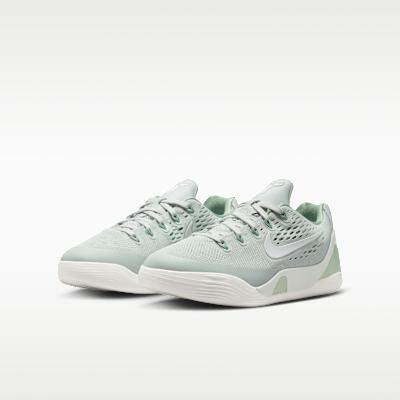 Детские кроссовки Nike Kobe 9 EM Low Light Silver Steam (GS) Светло-серебристый/Пар/Вершинный белый