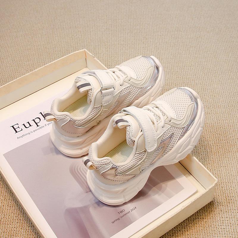 Девочки спортивная обувь 2025 новая весна и осень детская обувь сетчатая дышащая обувь папы летняя мужская для среднего и старшего возраста детская сетчатая обувь