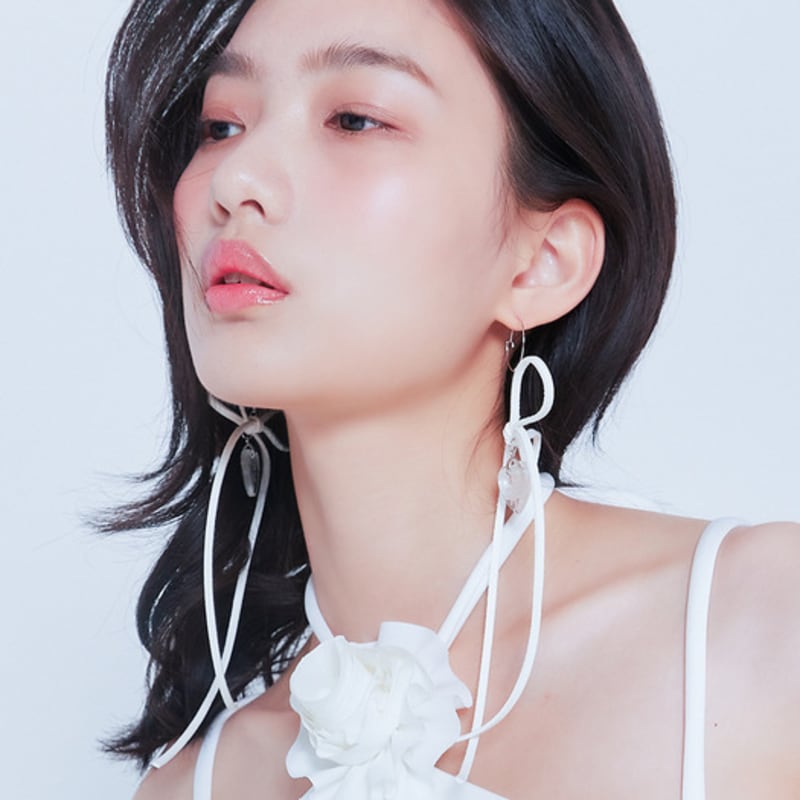 LOVUEE Angel Earrings with Crystal Heart