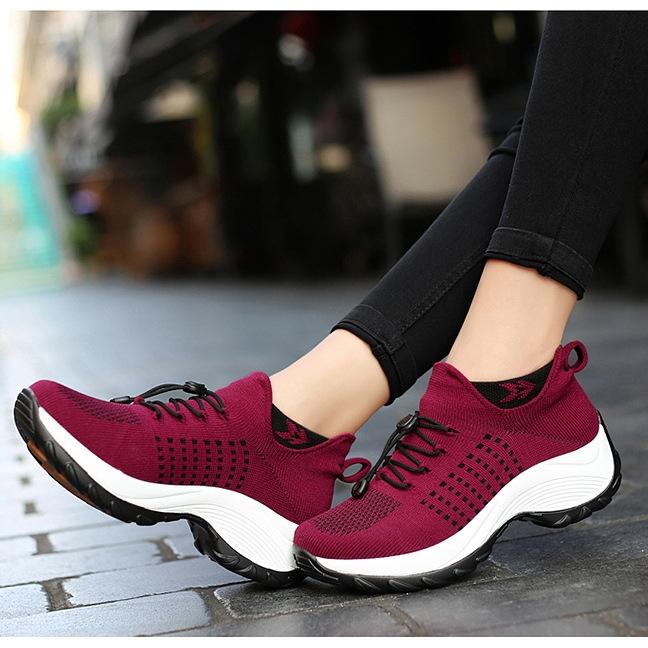 Женские удобные туфли-лодочки Flyknit, повседневная обувь на шнуровке, большой размер, нескользящая спортивная обувь 35-45