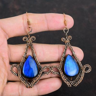 Серьга из лабрадорита, обернутая медной проволокой, украшение из драгоценного камня, серьга с камнем-талисманом, серьга ручной работы, медная серьга, подарки для нее, серьги с обмоткой проволокой